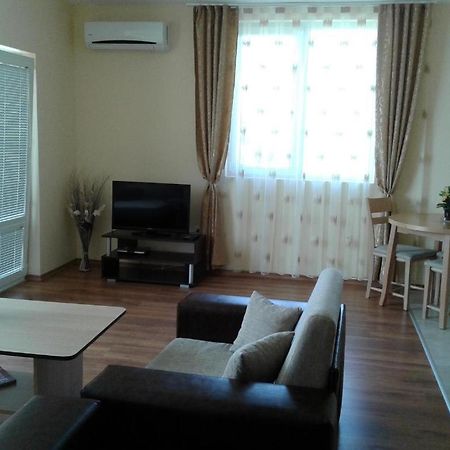 סוזופול Stephanovy Guest House מראה חיצוני תמונה